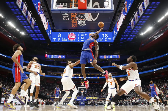 布伦森36+5 唐斯21+11+7 康宁汉姆22+6+6 尼克斯大胜活塞