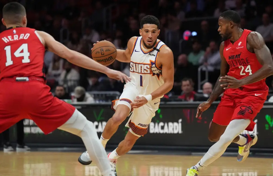 热巴25+12+8 巴特勒连得关键9分 布克+比尔34中11 热火射日