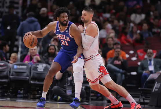 恩比德复出31+12 马克西25+11+14 拉文30分 76人力克公牛