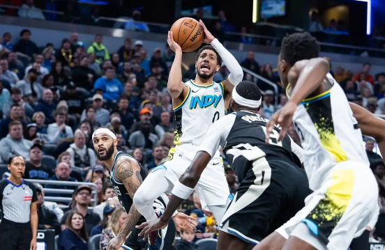 字母哥30+12+5 波蒂斯14+15 马瑟林25+9 雄鹿19分逆转步行者 字母哥30+12+5 波蒂斯14+15 马瑟林25+9 雄鹿19分逆转步行者