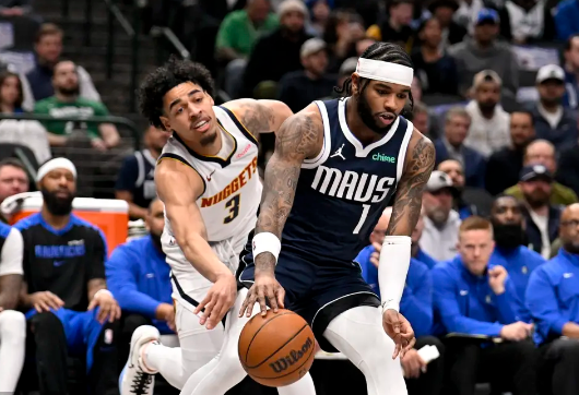 穆雷45+6 约基奇三双 欧文复出18中4 掘金再胜独行侠迎4连胜 穆雷45+6 约基奇三双 欧文复出18中4 掘金再胜独行侠迎4连胜