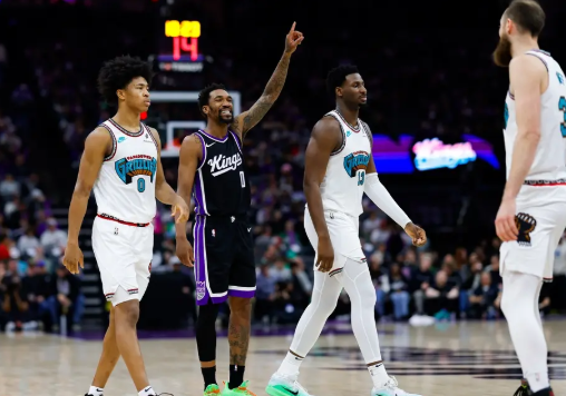 蒙克28+7 贝恩赛季新高44分 国王3人20+击退灰熊止4连败