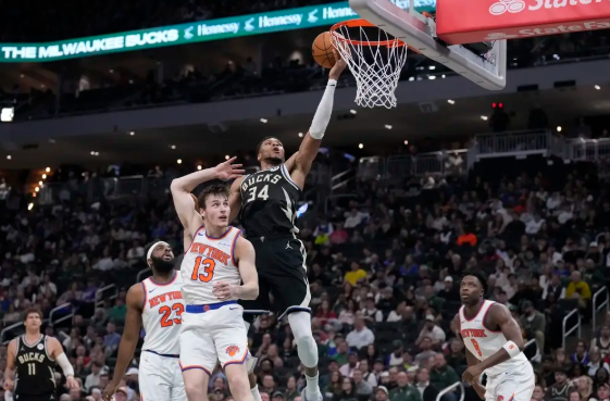 阿努诺比31分 大桥26+5 字母哥30+9+7 尼克斯送雄鹿3连败 阿努诺比31分 大桥26+5 字母哥30+9+7 尼克斯送雄鹿3连败