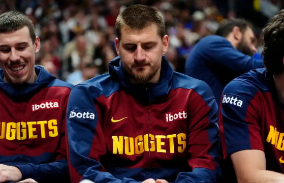 特纳24分 约基奇41+15+13 步行者4连胜&送掘金4连败 特纳24分 约基奇41+15+13 步行者4连胜&送掘金4连败